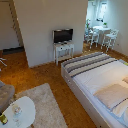 Appartamento Atelje Knez Mihailova Belgrado